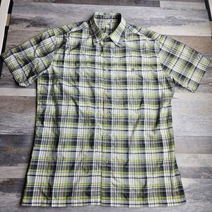 Kuhl Men's Performance Short Sleeve Button Down Shirt Gray Green Plaid Large
